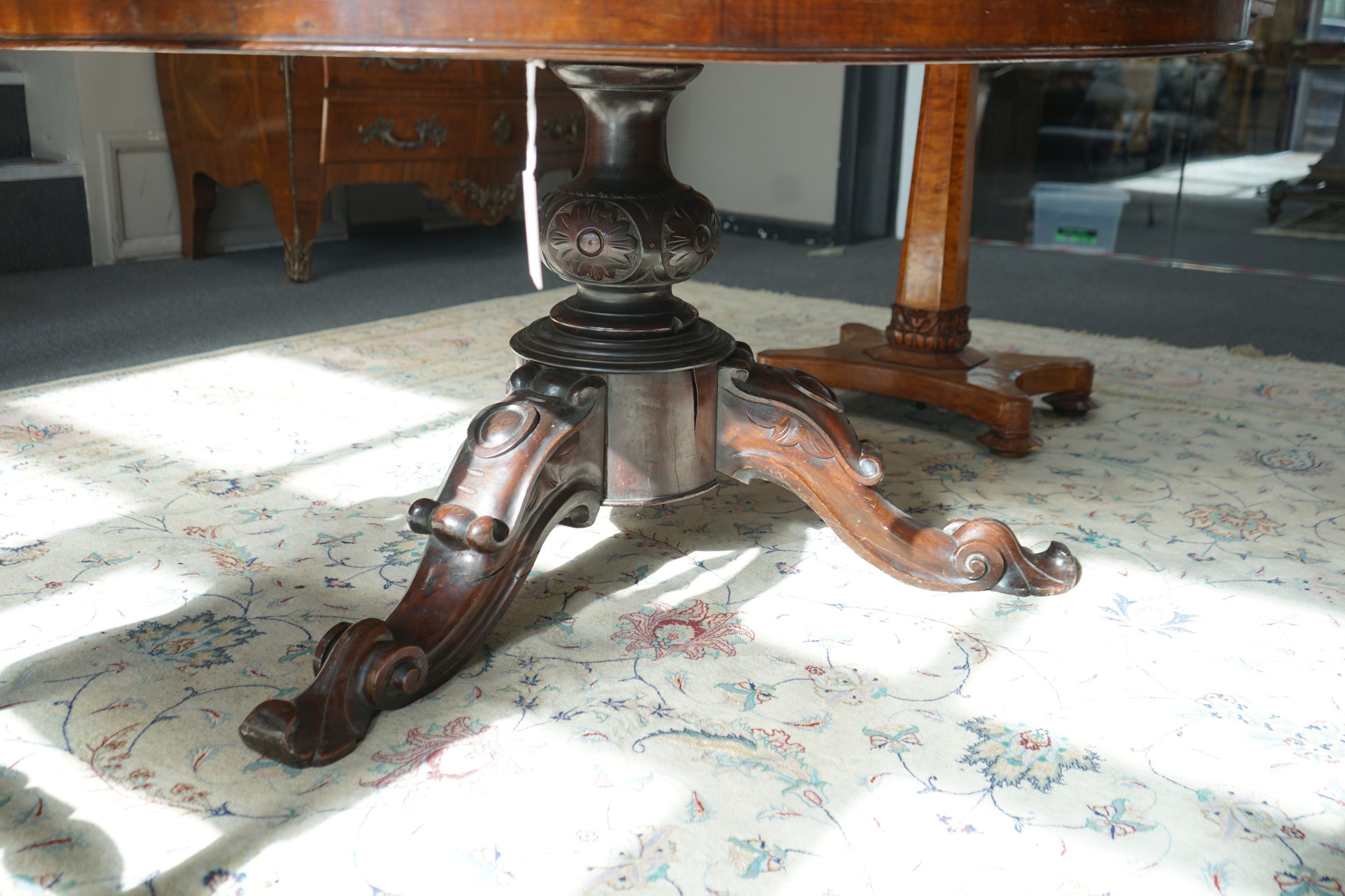 A Victorian circular rosewood tilt top breakfast table, diameter 136cm, height 72cm